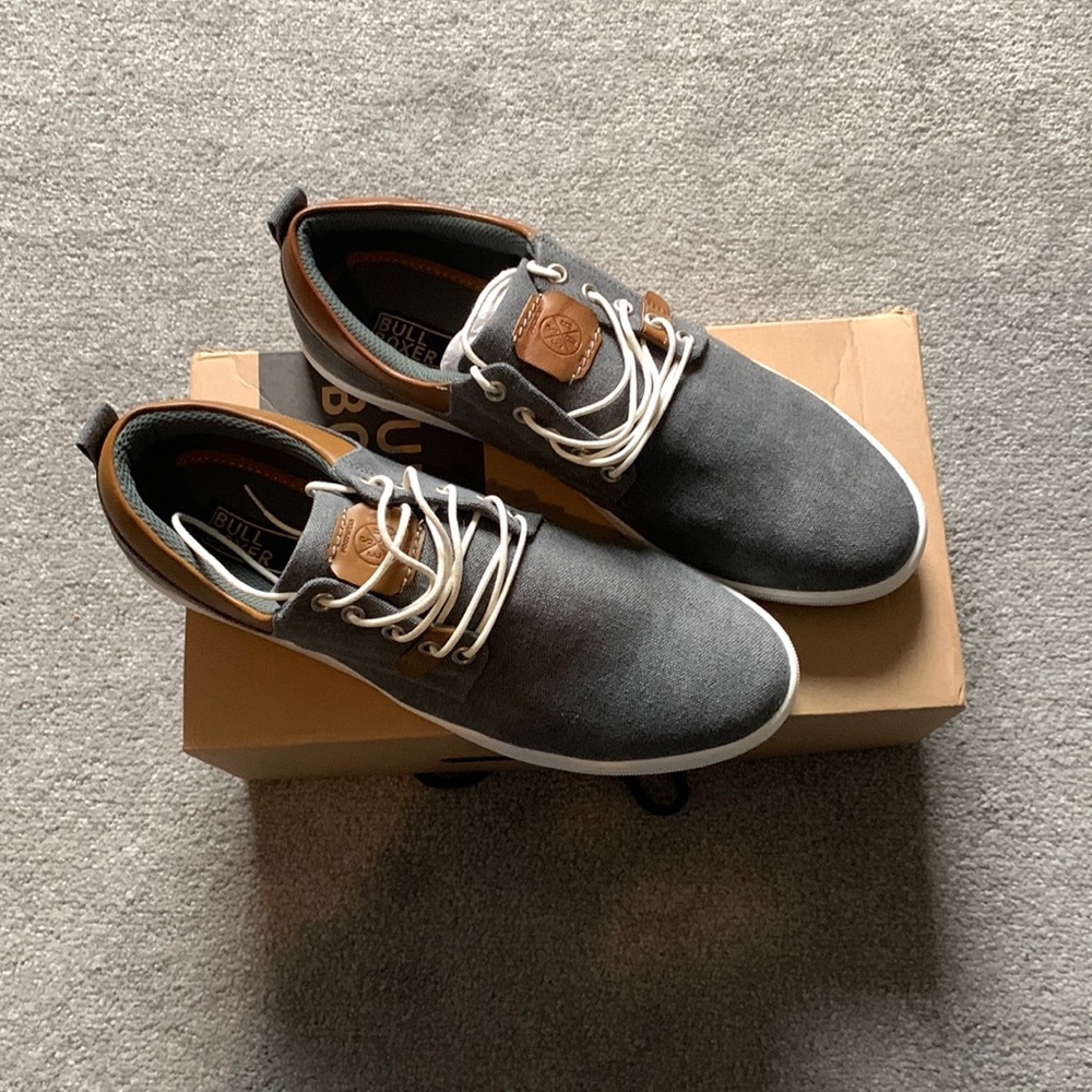 New Bullboxer Men’s shoes size 12